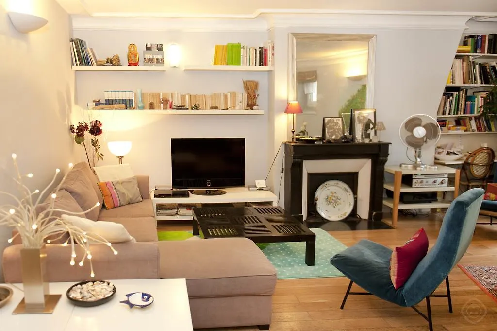 Chic Saint Germain Apartment パリ フランス